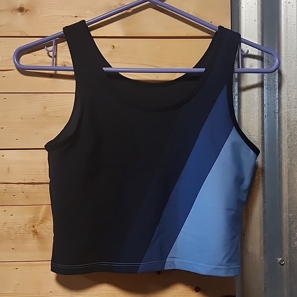 ZYIA Sports Bra size small